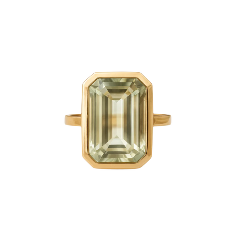 Light Green Amethyst, Vintage Ring, Antique Jewellry, 9ct Yellow Gold.