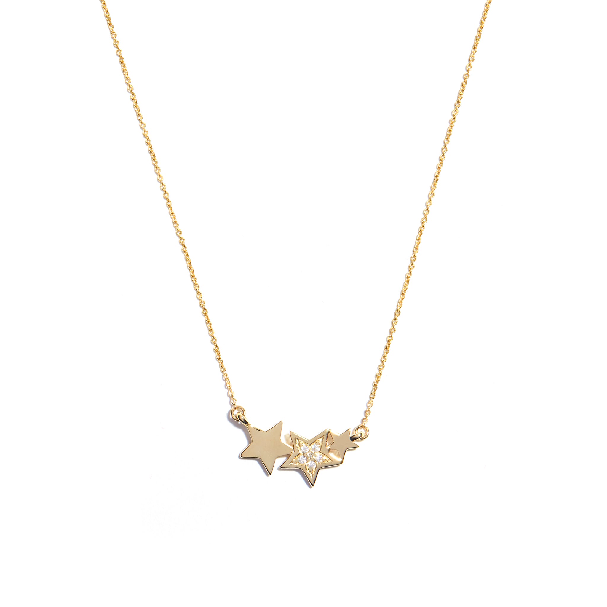 A gold chain with a trio of stars in different sizes. The middle star is embellished with cubic zirconias to ensure a bit of sparkle.