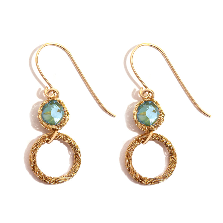 Beautiful Goldfield earrings with Swarovski crystals&nbsp; finished with a delicate knitted vertebra. Perfect for adding a touch of elegance to any outfit.