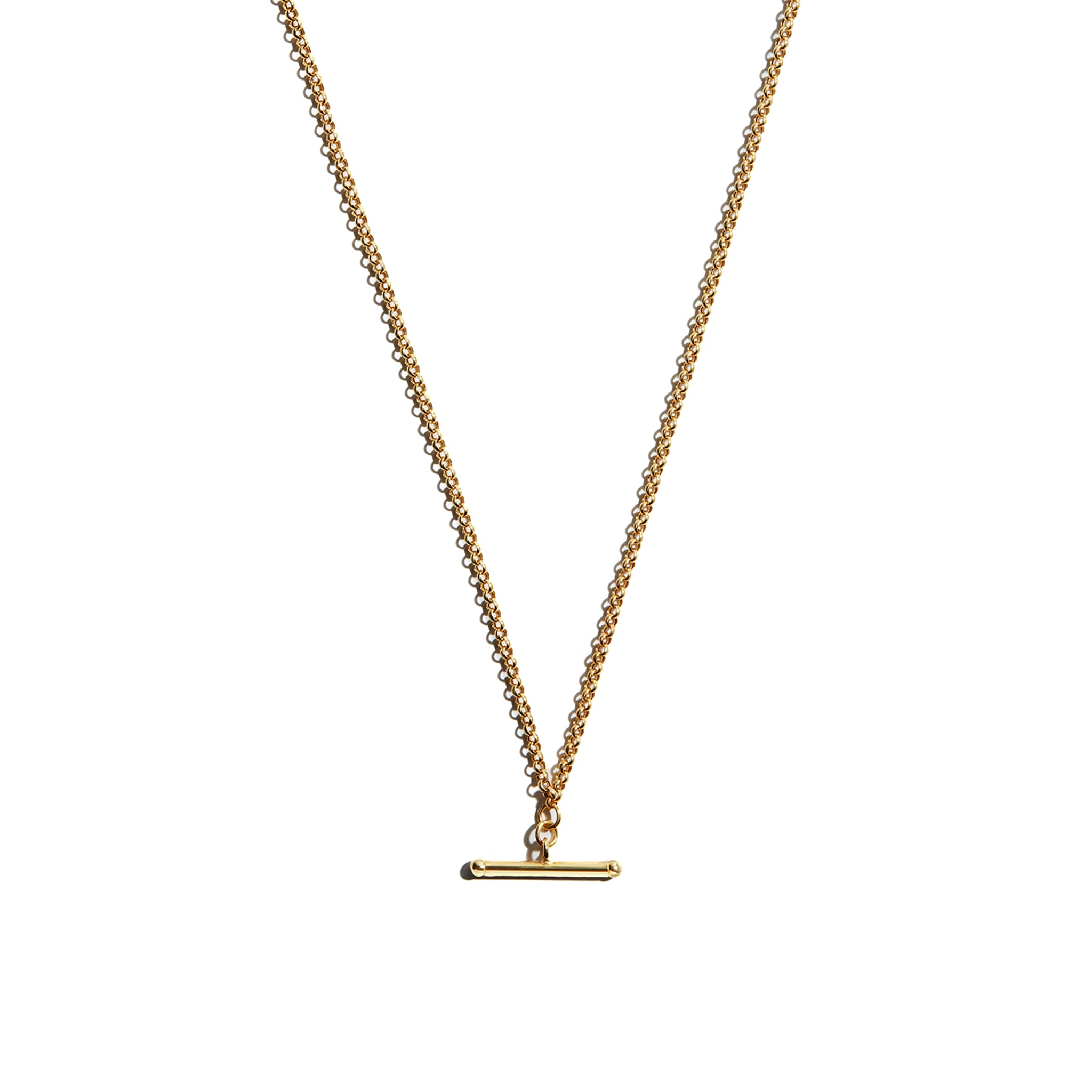 Elevate your ensemble with the 9 carat yellow gold T-Bar Belcher Chain Necklace. This classic accessory features a sleek and polished T-Bar design, perfect for adding a touch of sophistication and elegance to any outfit.